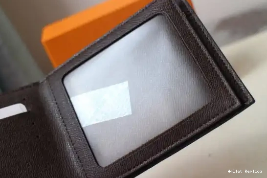 Cheap LOUIS VUITTON AMERIGO WALLET 0612